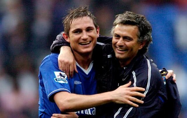 相提并论 相提并论